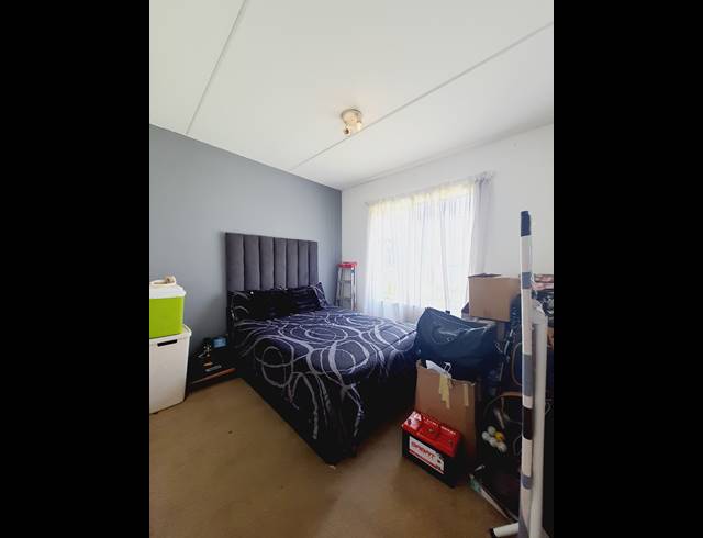 3 BEDROOM APARTMENT RENTED IN HALFWAY GARDENS